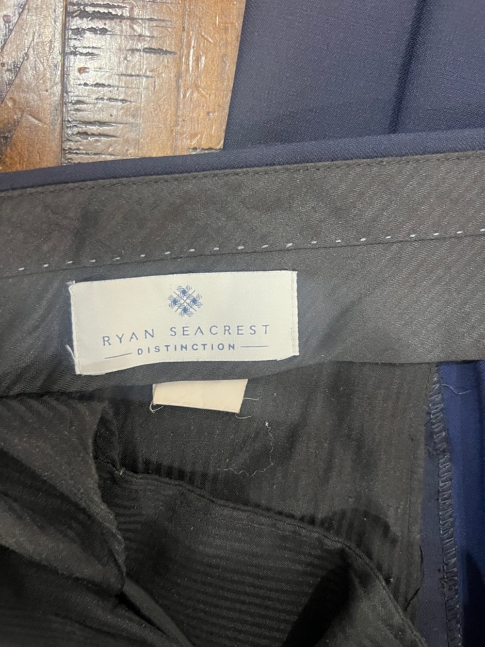 Ryan Seacrest Distinction Navy Suit Jacket